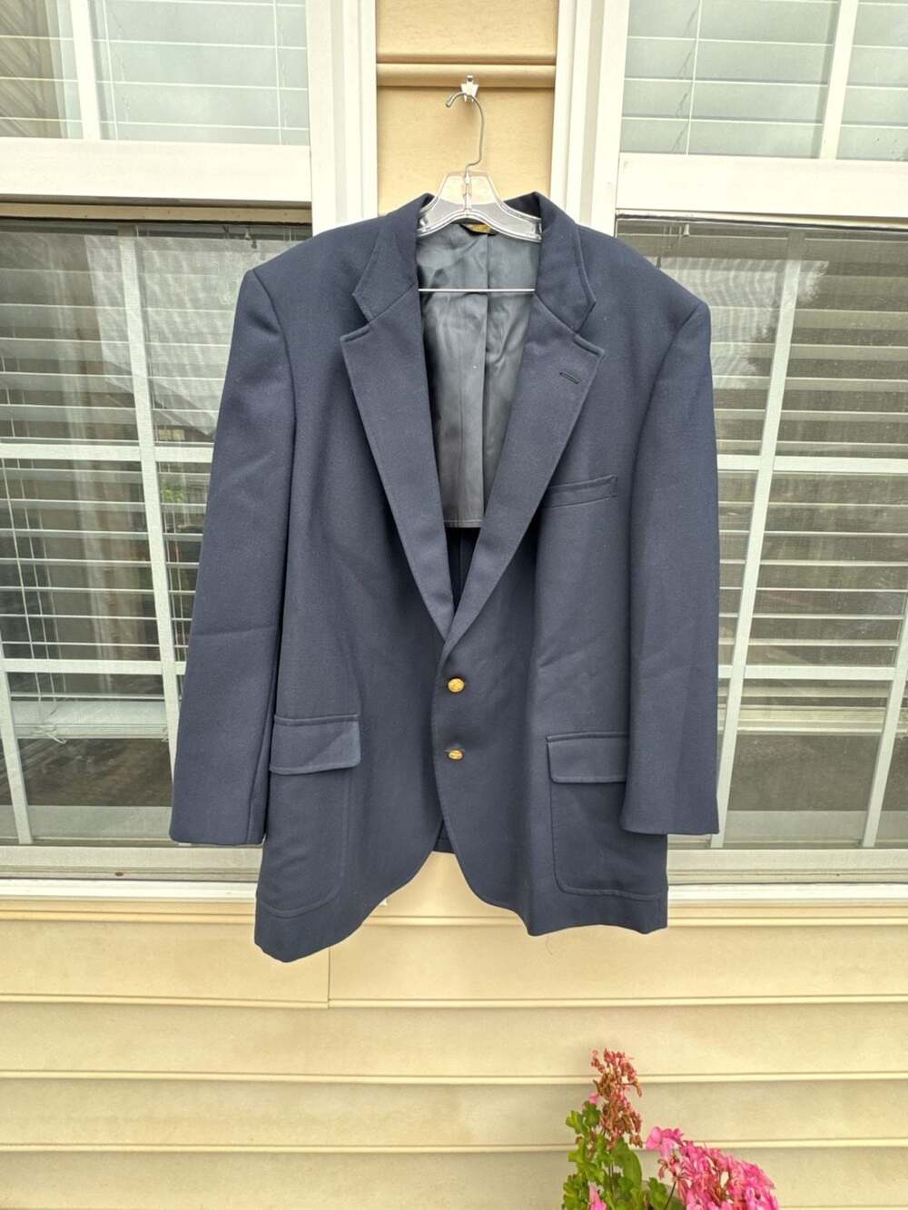 Vintage Navy Blue Wool Blazer Sport Coat with Gold Crest Buttons